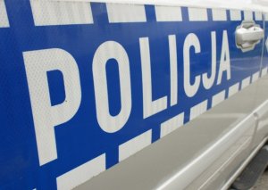 Policyjny samochód służbowy