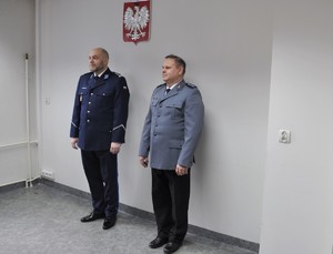 Komendant Powiatowy Policji w Lidzbarku Warmińskim insp. Przemysław Polechoński wraz z Komendantem Komisariatu Policji w Ornecie nadkom. Mirosławem Czarneckim